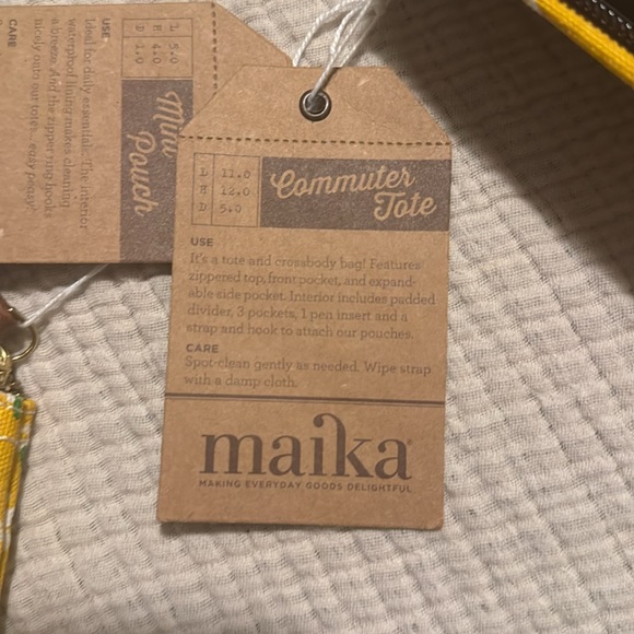 Maika Commuter Tote and mini pouch - Picture 8 of 9